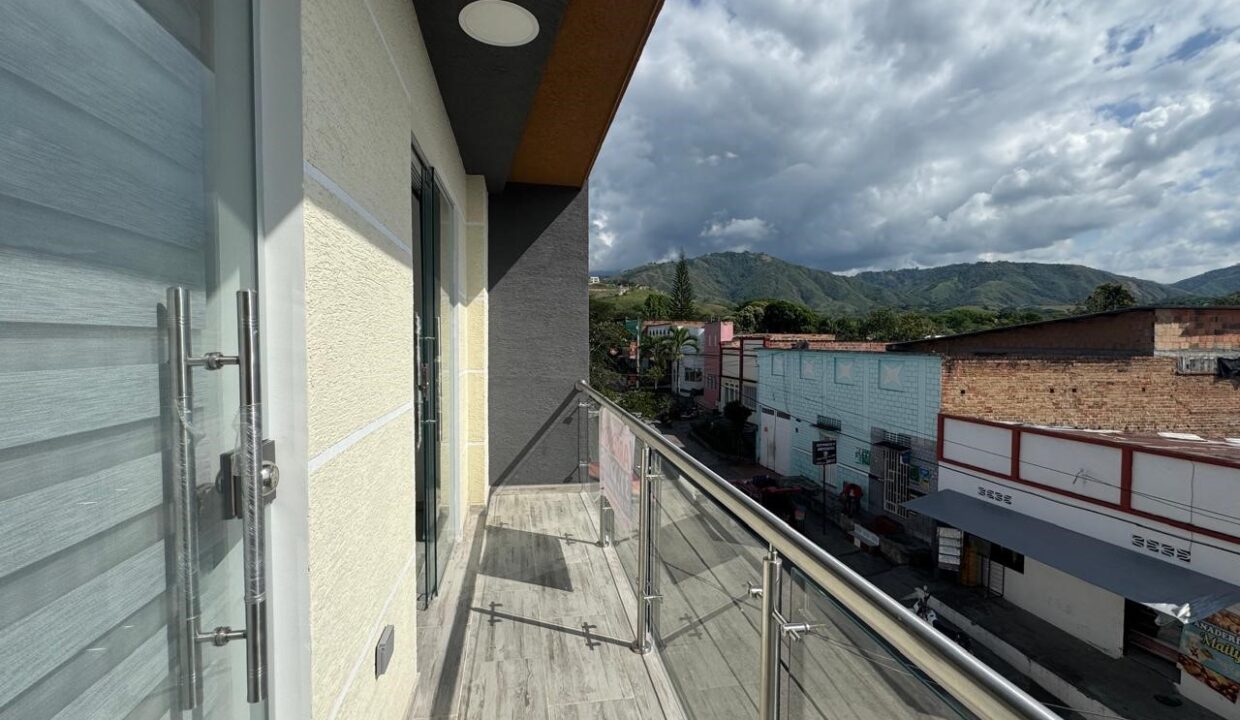 11554151-4160-4846-a827-1b114cc4df8c