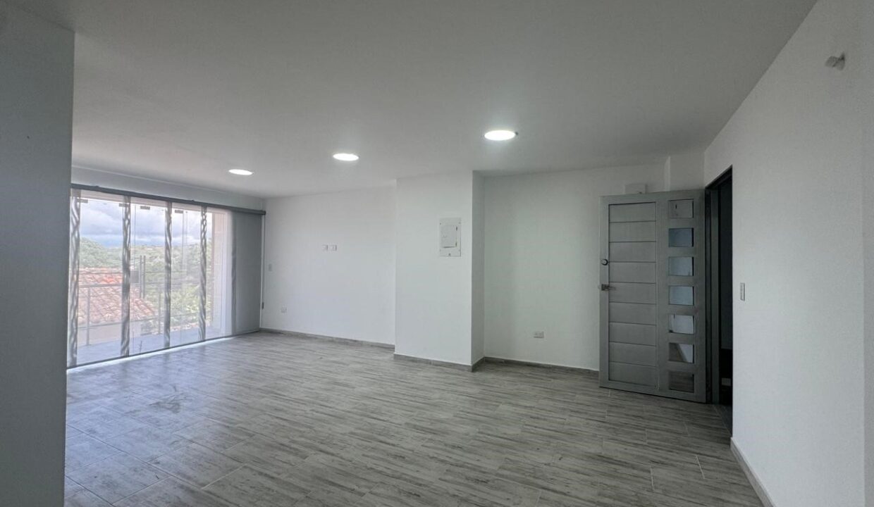 80e039f0-39eb-4244-acb6-0c67192f6be7