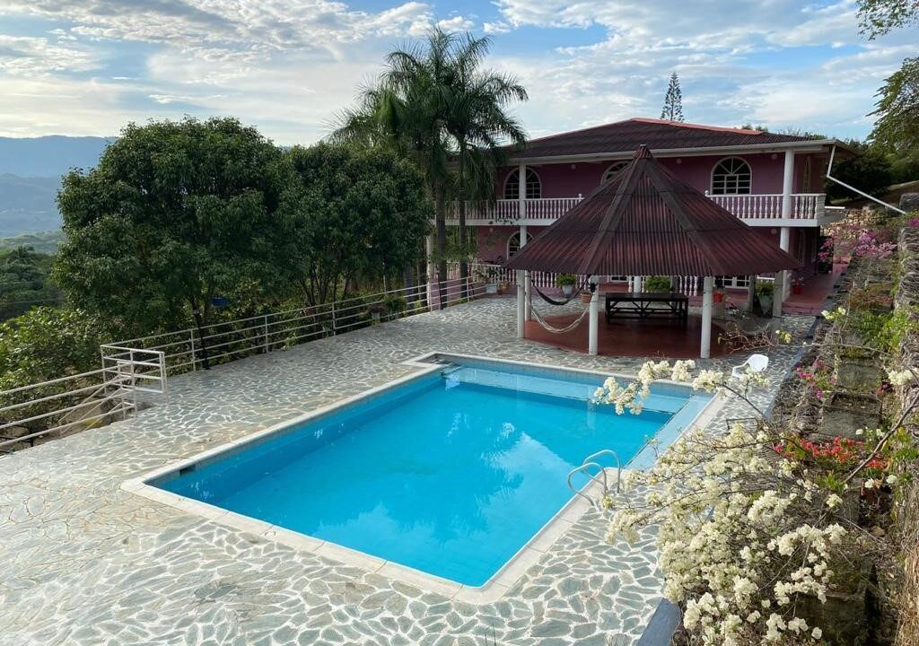 85aa743a-21a4-4671-b5ca-dc373523ed95