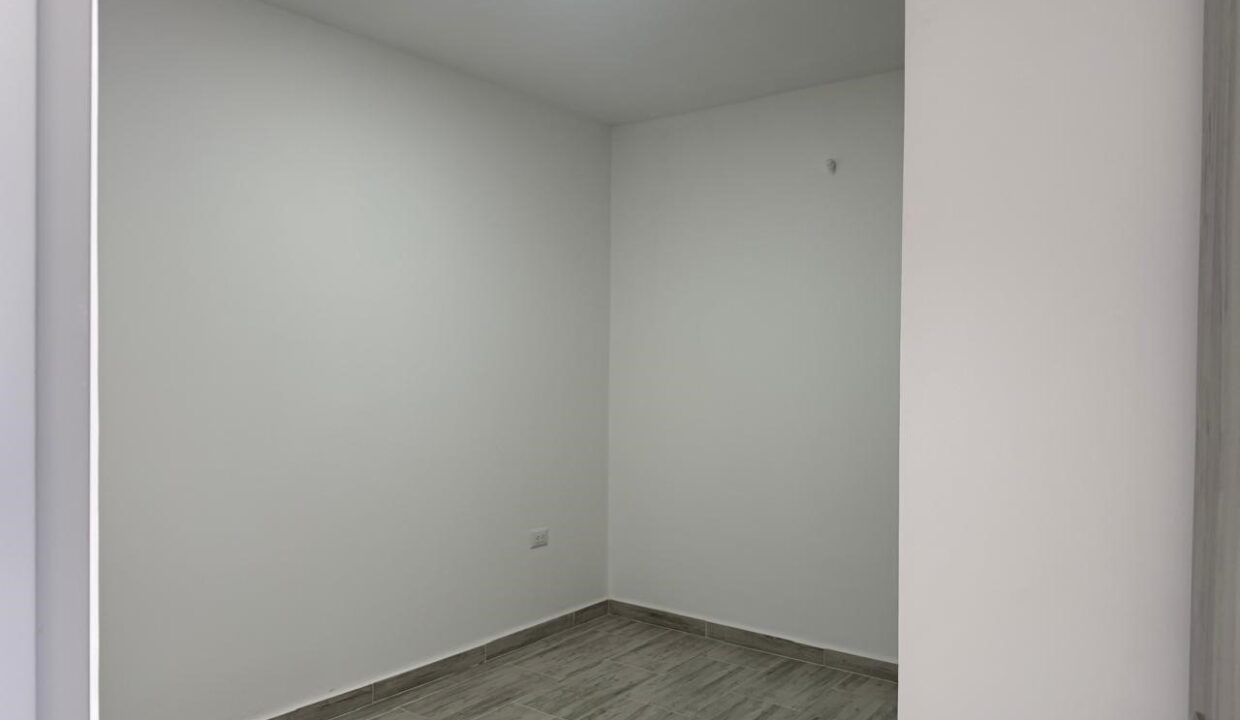 b8029173-6343-472b-9063-332fc66b2417