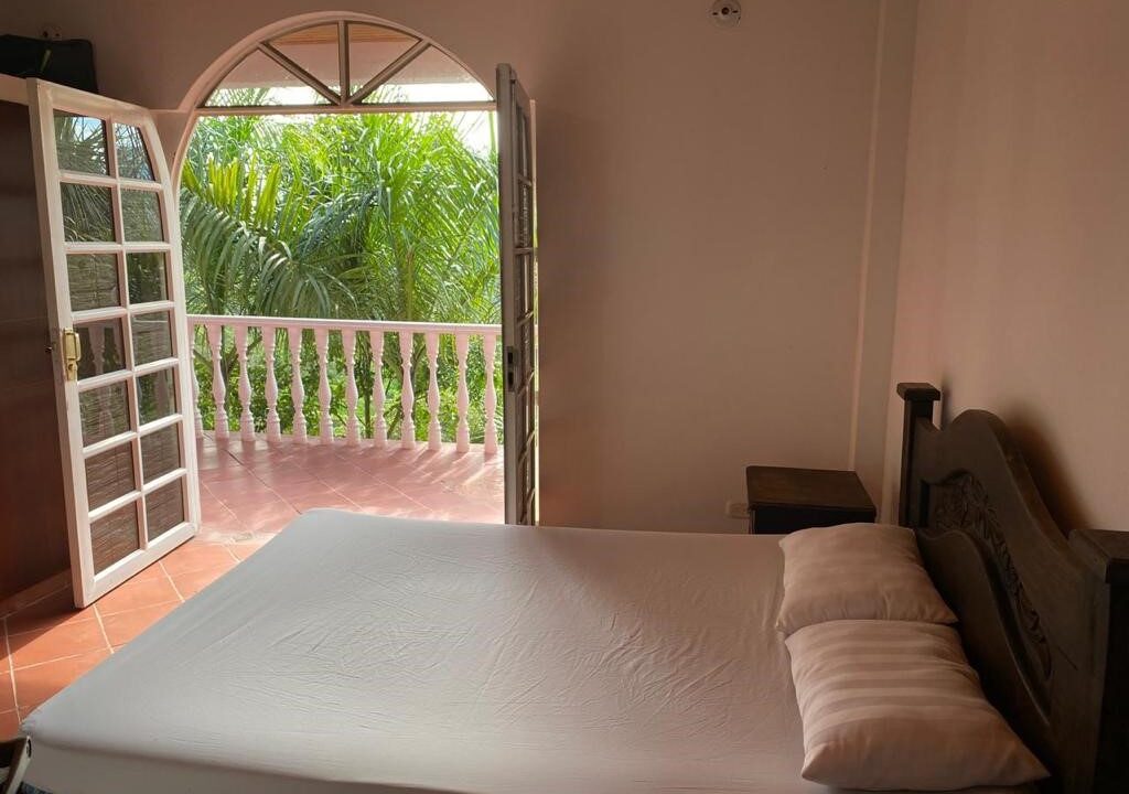 c5a8bb6e-cea9-4935-b16f-f05734b825d4