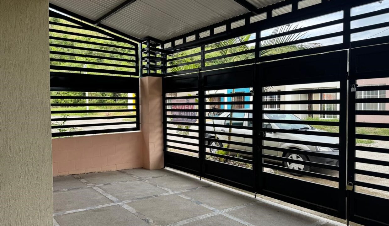 ca176005-6243-4244-ace4-b217e1b6c07a