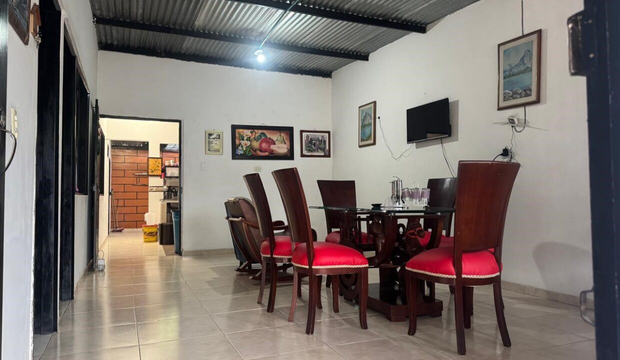 0ad3d2fd-272a-482c-b97b-83d600f4506f