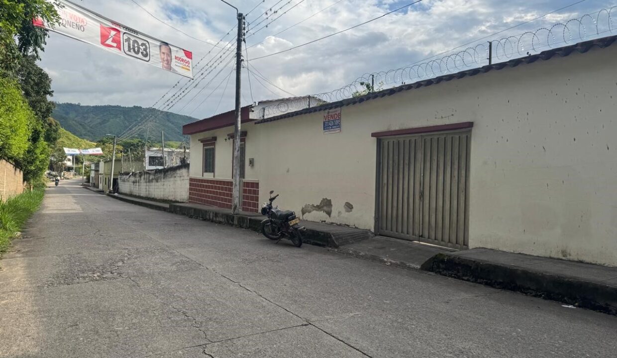 110e38cf-4bc2-432b-b6e0-f191ab62b28a