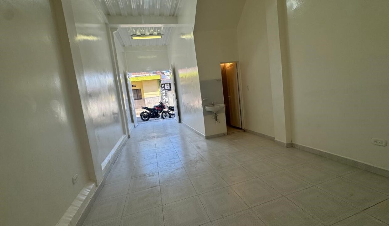 1ffcb67b-5c19-4dd2-892d-de85afc91e00