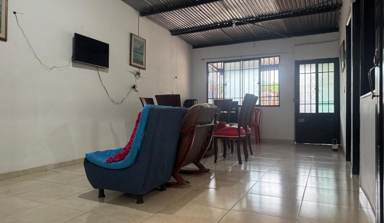 2a2f5c79-46c7-41bf-aeff-6f381a007cad