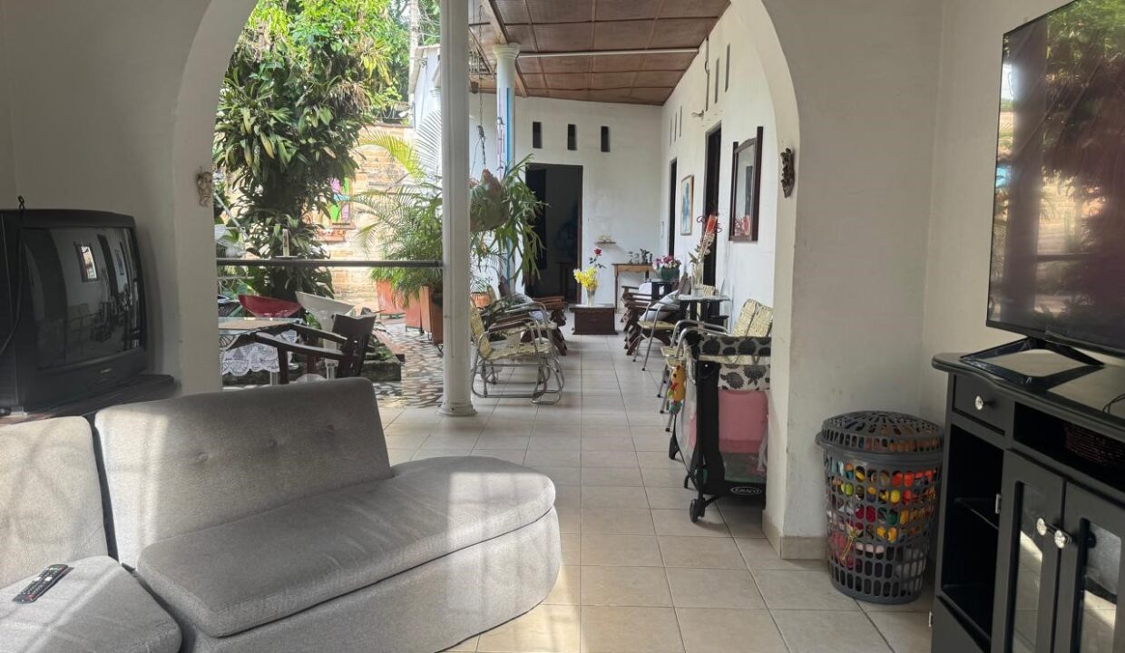 9307c32a-3fff-4890-a5c5-112ab3f9d264