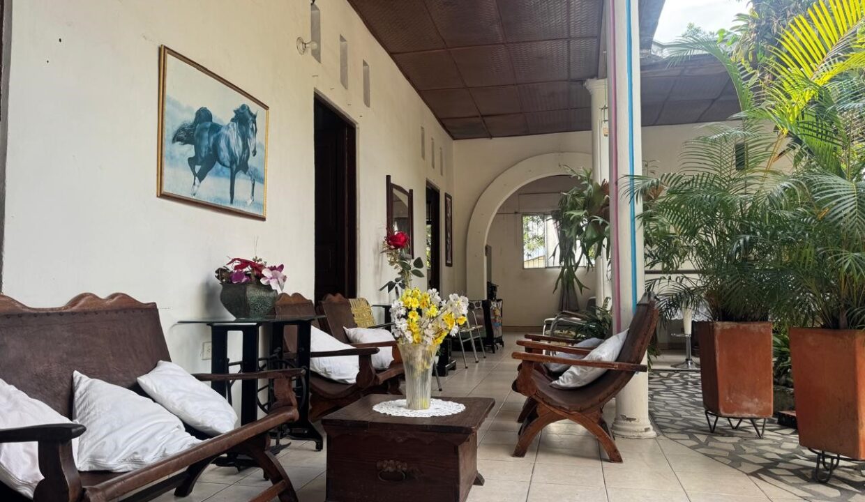 9ef09655-5d54-4d6a-803d-6ab41fb1d1fa