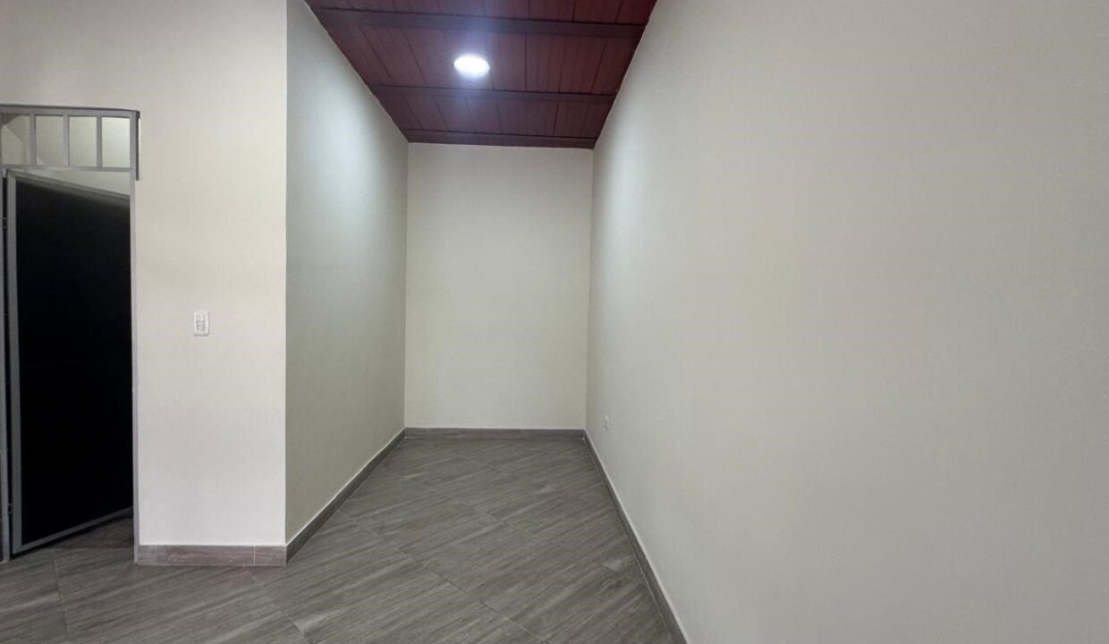 e111a0bd-6650-4b4e-9839-28641c75630b