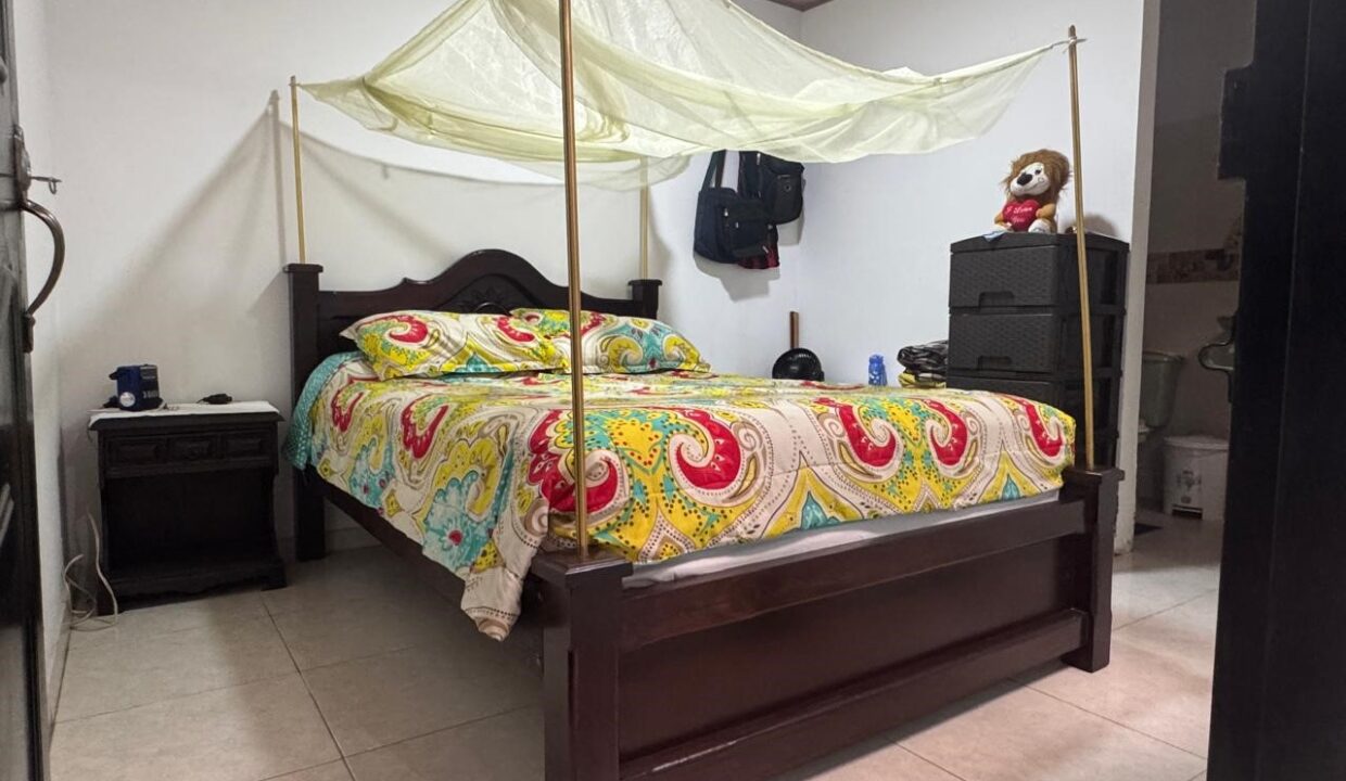 eefd698d-1253-4d00-8645-923425924e46