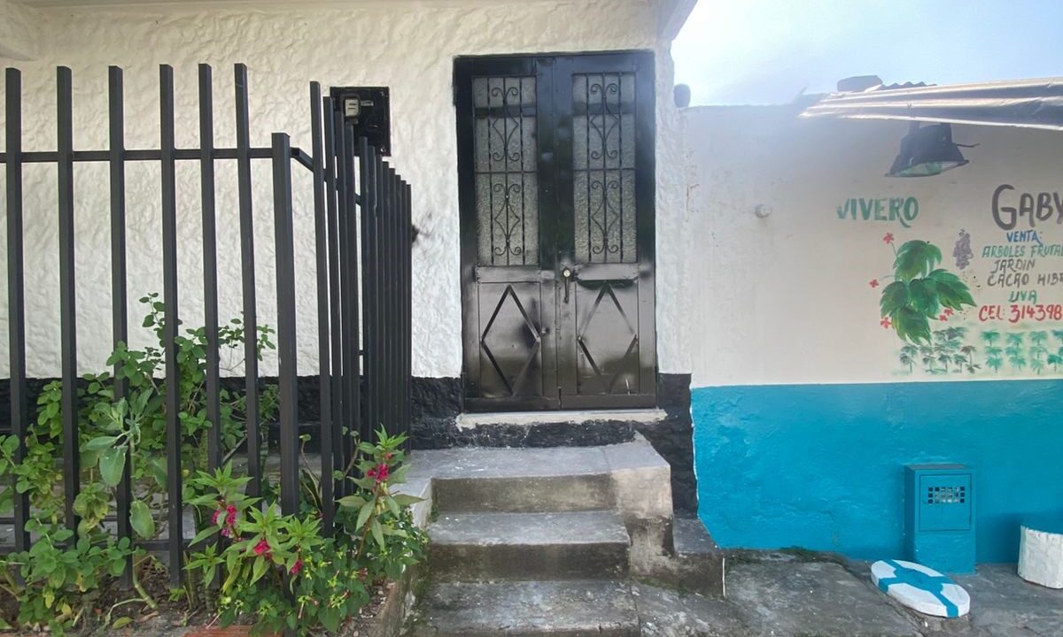 f6151266-c40d-4561-ab49-9d05d6efbd78